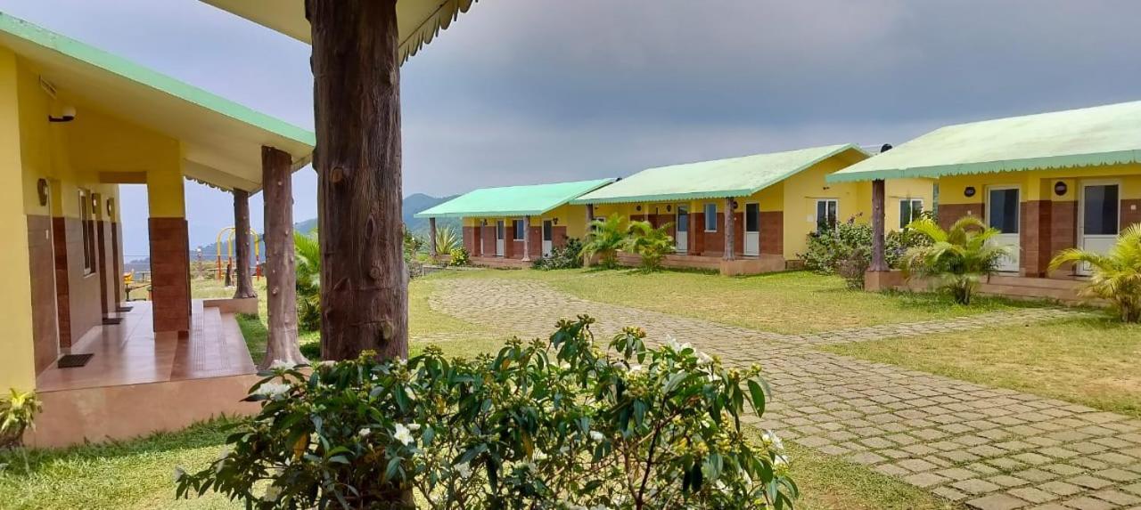 Pagoda Plantation Resort Pīrmed エクステリア 写真